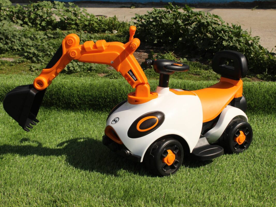 Correpasillos y Carros de Arrastre - Play And Toys